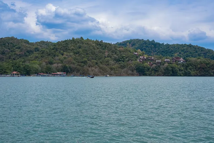 Pawna Lake Travel Guide – A Perfect Weekend Getaway Near Pune & Mumbai